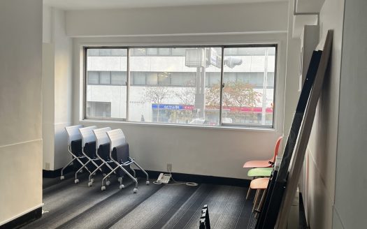 東京都台東区東上野3丁目　上野ビル